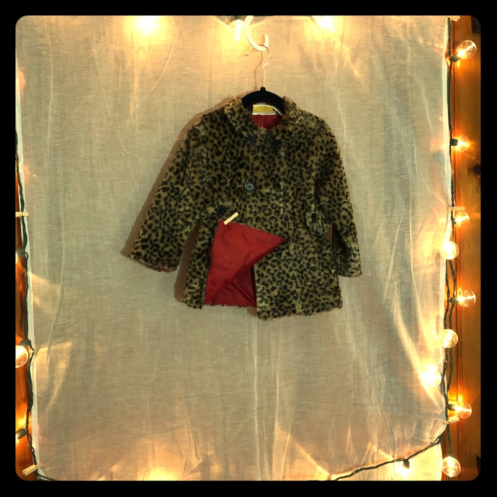 🌹Darling girls (2T) Faux Fur overcoat